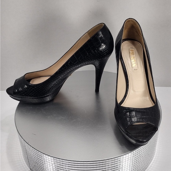 Prada Black Peep-Toe Heels size 9 pre owned good condition - Picture 4 of 15